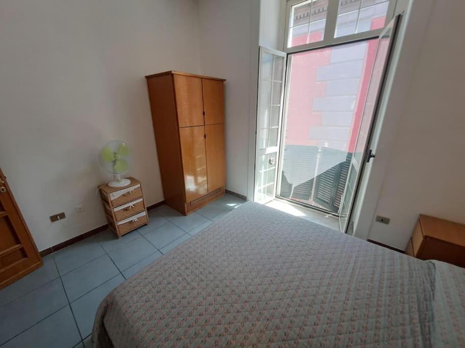 Alle Quattro Regine Napoli Esterno foto